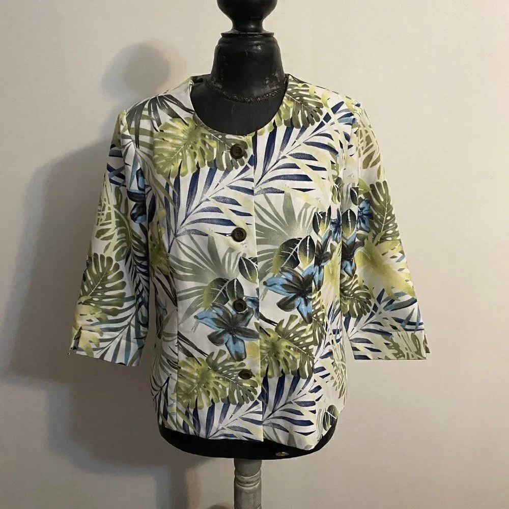 Vicki Wayne Floral  print 3/4 sleeves blazer, size 14